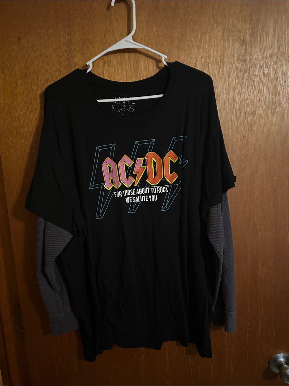 AC/DC women’s Black Layered-Look Long Sleeve Tee